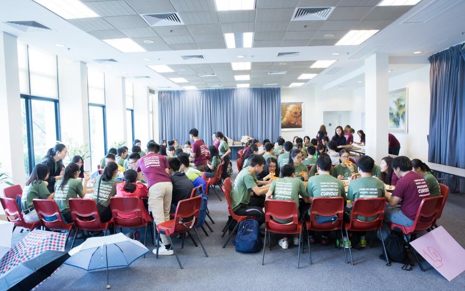 2019 HKUST Science Summer Camp 13 August, 2019 (for S4 and S5 HKDSE
